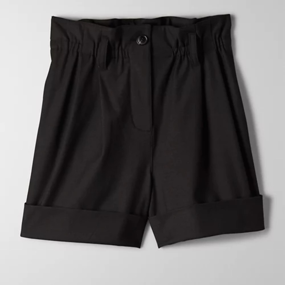 Sunday best aki shorts